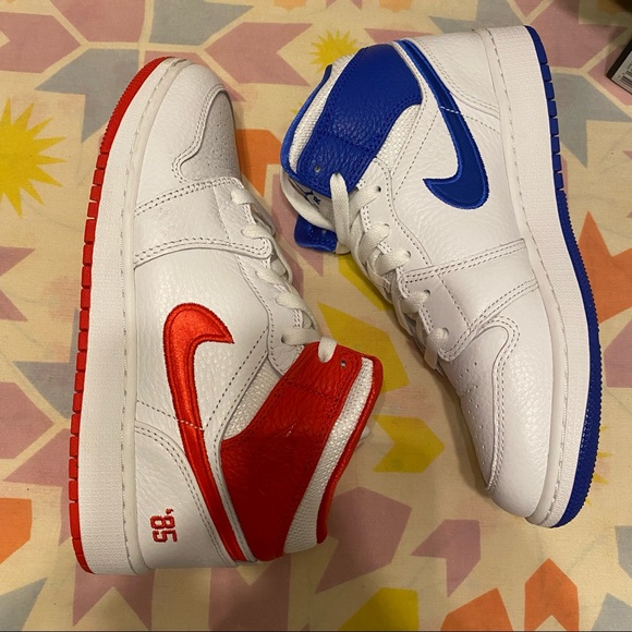 Air Jordan 1 MID - Picture 8 of 9